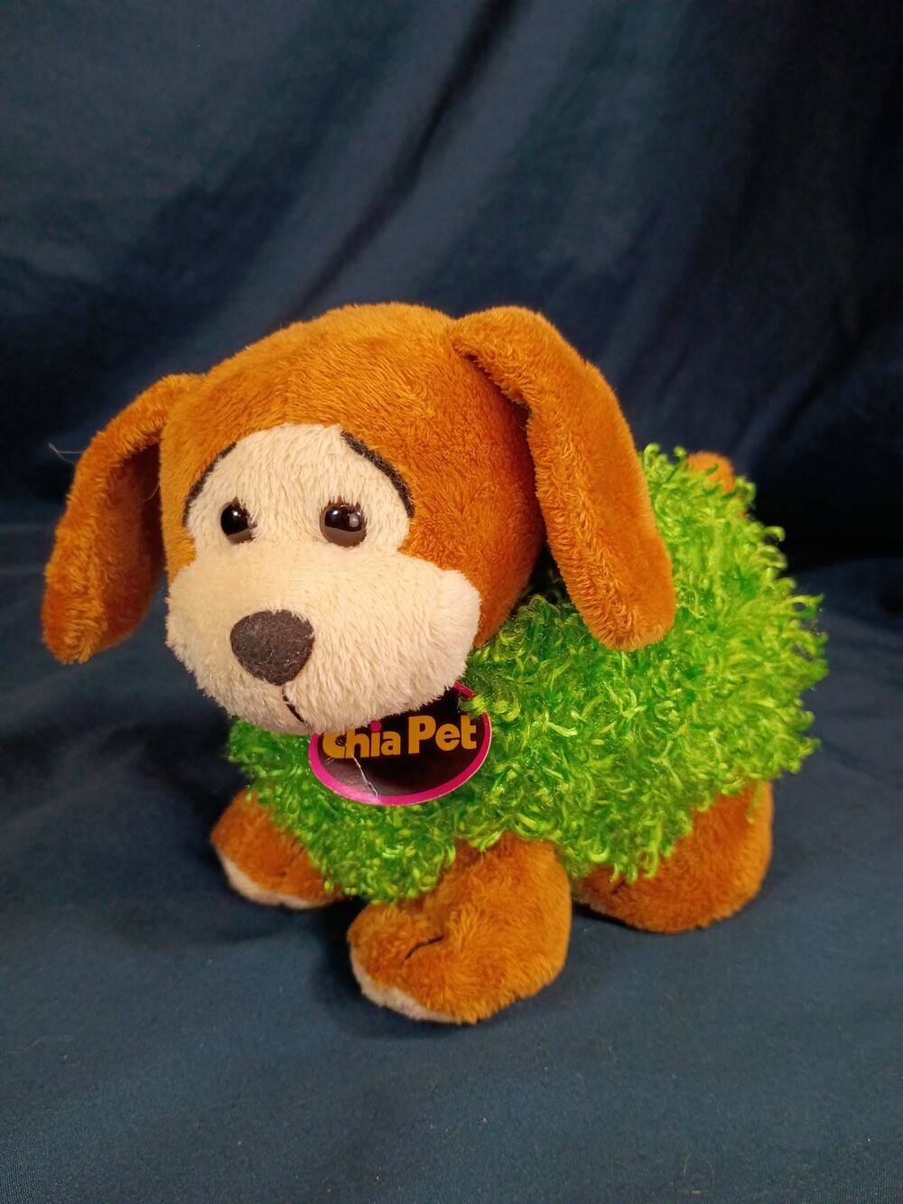 Chia Pet Cuddlies Puppy Plush Green Grass Dog 2006
